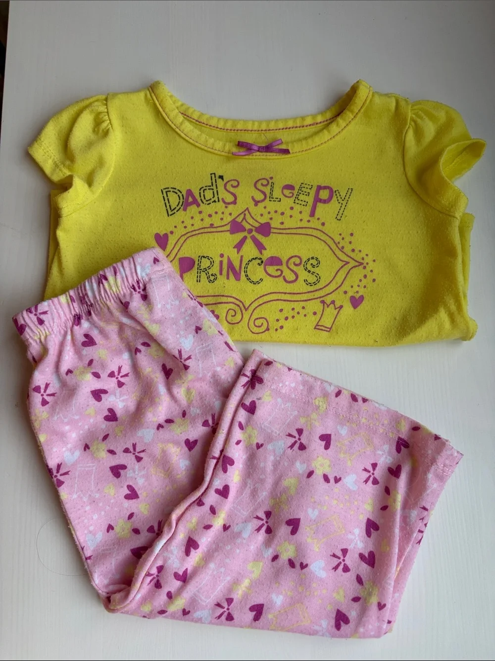 Wonderkids Yellow Top & Pink Heart-Print Pajama Set